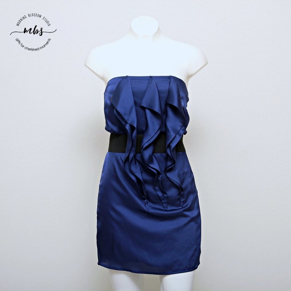 Kaitlyn Ruffle Belt Strapless Mini Dress - Picture 5 of 10